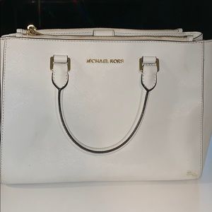 michael kors white purse